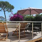 Bessy 10 3* Antibes